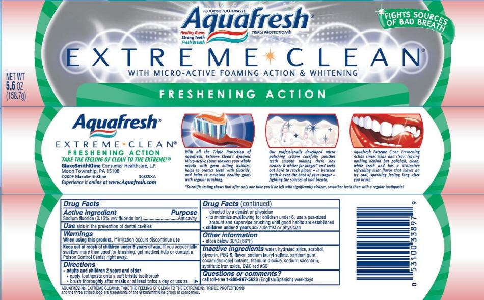 Aquafresh Extreme Clean Freshing Action carton