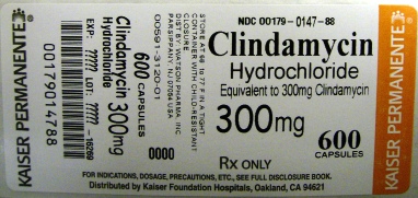 NDC 0179-0147-88 Clindamycin Hydrochloride Capsules USP 300 mg