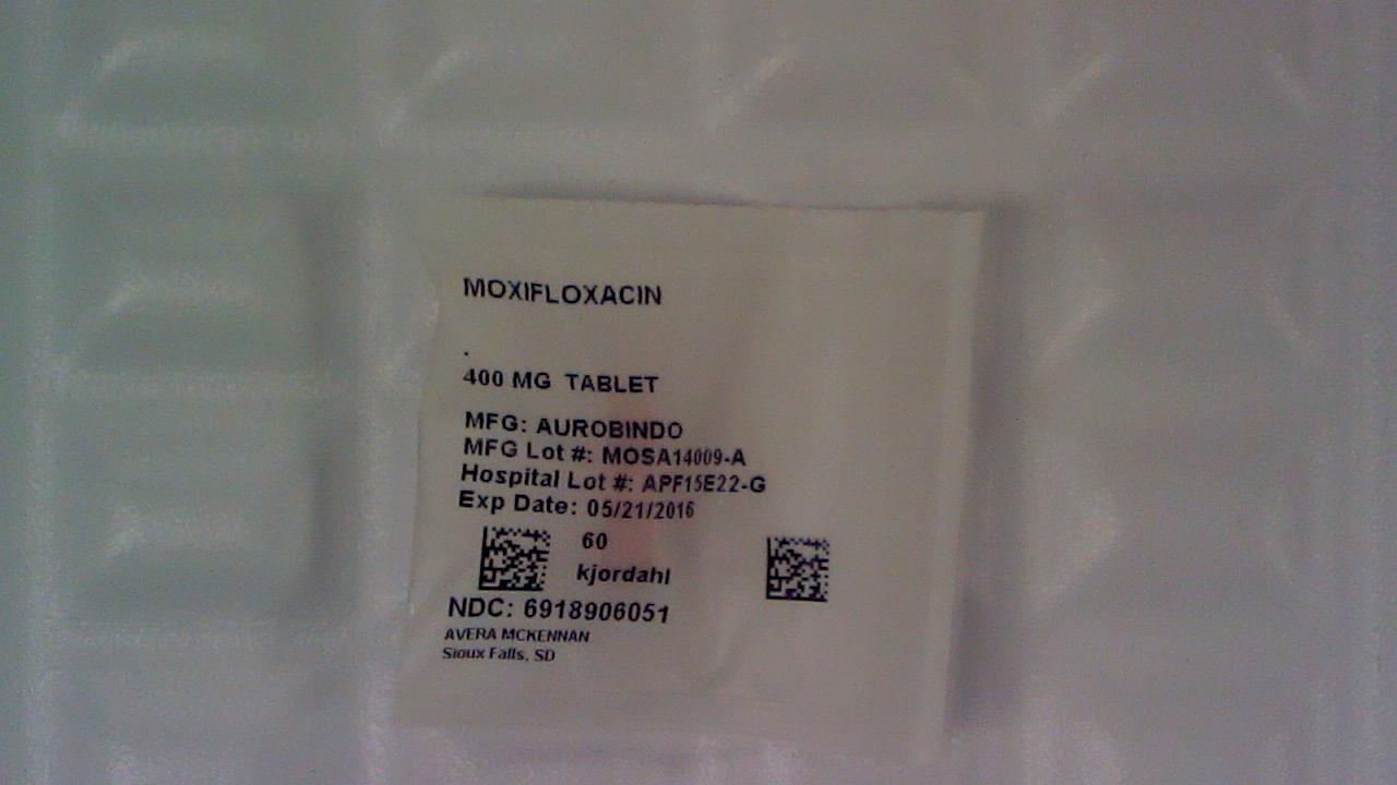 Moxifloxacin 400 mg tablet
