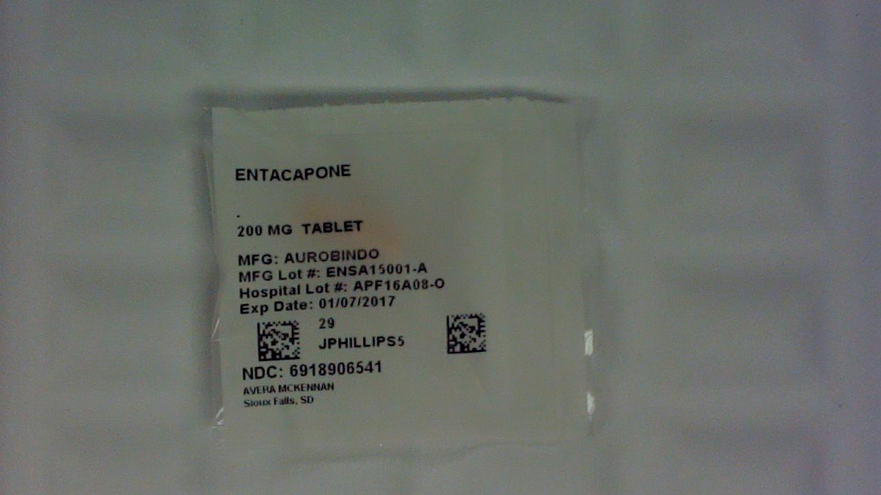 Entacapone 200 mg tablet