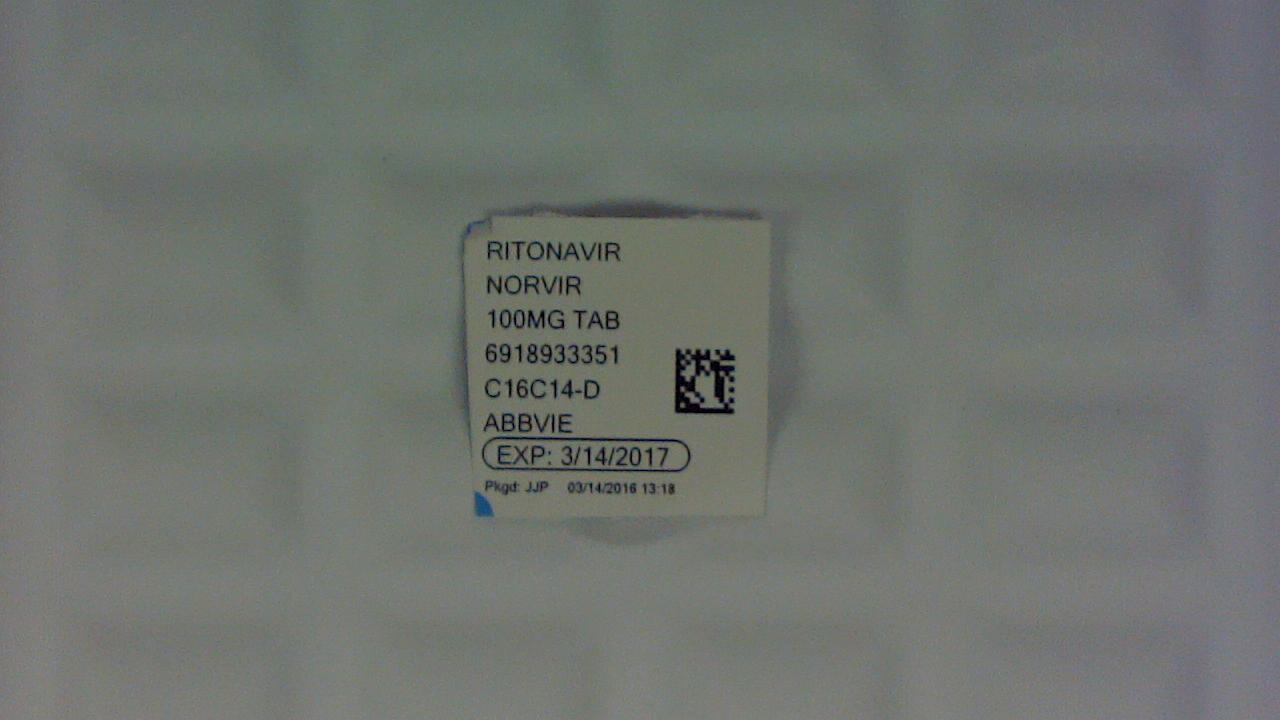 Ritonavir 100 mg tablet