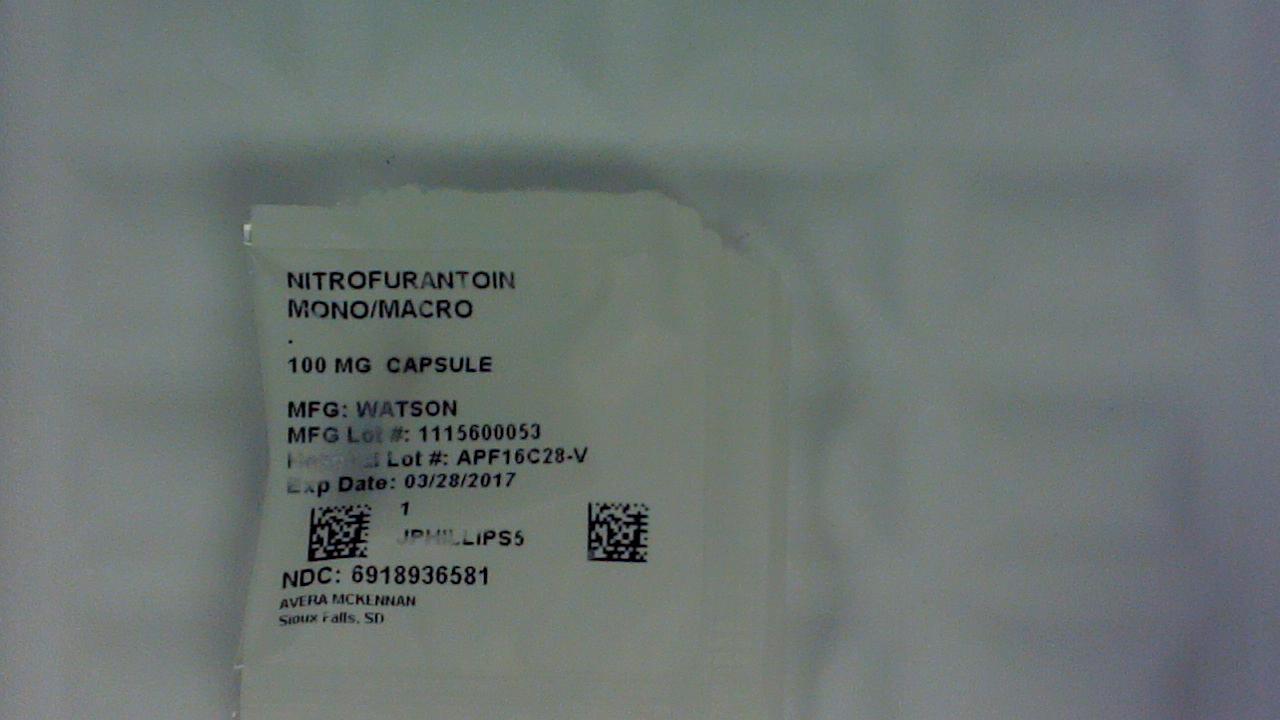 Nitrofurantoin Mono/Macro 100 mg capsule